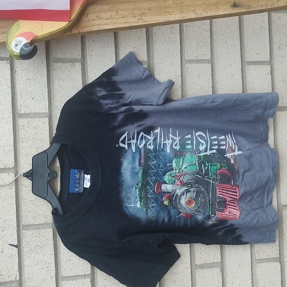 Train Shirt - Picture 1 of 11